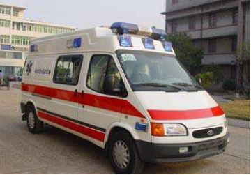 定边县救护车租赁